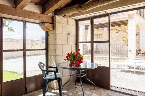 Holiday Home 'Casa El Arroyal' with Private Pool, Private Terrace and Wi-Fi