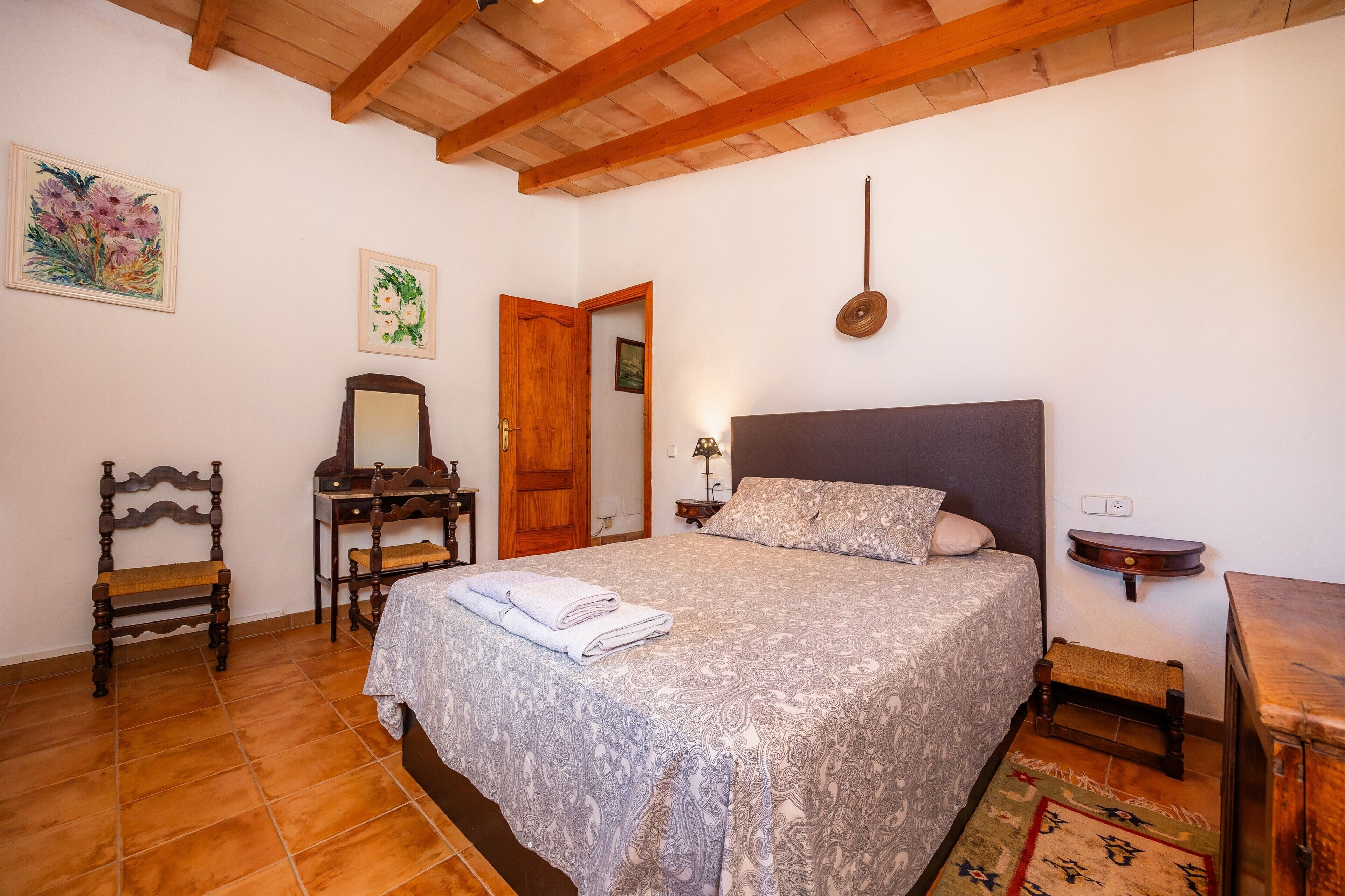 2 sovrum, strykjärn/strykbräda, gratis wi-fi och sängkläder