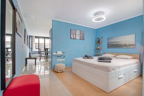 1 bedroom, iron/ironing board, free WiFi, bed sheets