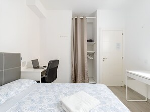 4 chambres, fer et planche Ă repasser, Wi-Fi gratuit