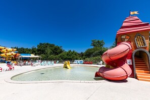 Piscine intérieure, piscine chauffée