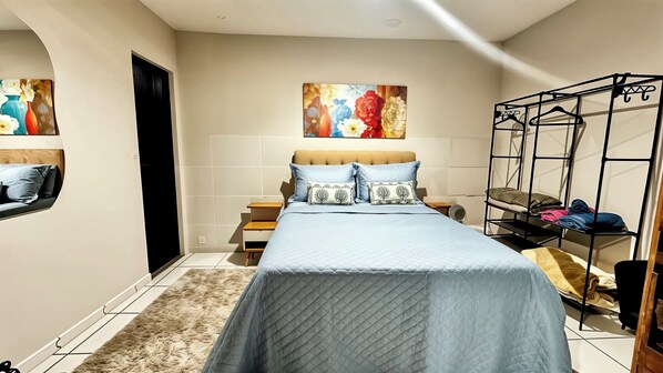 1 habitación, wifi gratis, ropa de cama y acceso para silla de ruedas 