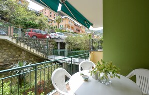 Outdoor dining - Amazing apartment in Moneglia with WiFi (Moneglia)