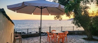 Seafront Villa "Fay" Entire Home Kardamyli West Mani Greece
