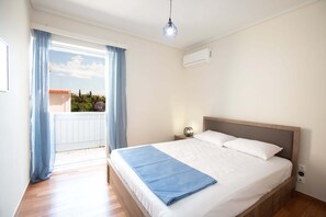 2 soverom, strykejern/-brett, reiseseng for barn og wi-fi