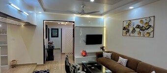 Patio Paradise, Pitampura
Cozy and peaceful 3BHK Condo