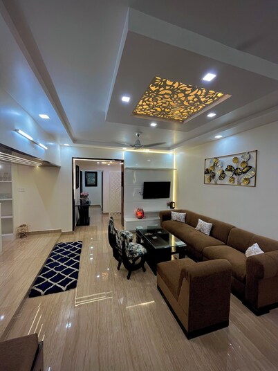 Patio Paradise, Pitampura
Cozy and peaceful 3BHK Condo