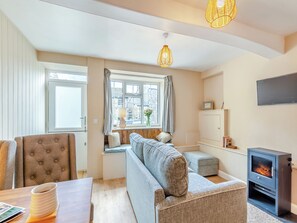 Living area - 1 bedroom accommodation in Addingham, near Ilkley (Addingham, near Ilkley)