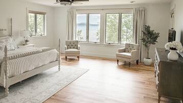 5 soverom, strykejern/-brett, reiseseng for barn og wi-fi (inkludert)