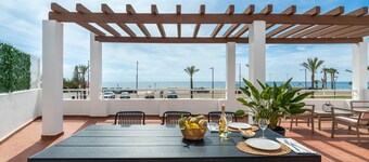 AlmeriaSuite Mojacar Breeze