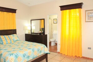 4 bedrooms, desk, iron/ironing board, travel cot - Spacious house in Cabo Rojo, inground Pool, Outdoor Terrace, AC, WIFI and more! (Cabo Rojo)