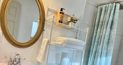 Cozy Studio with King Size bed in Providenciales