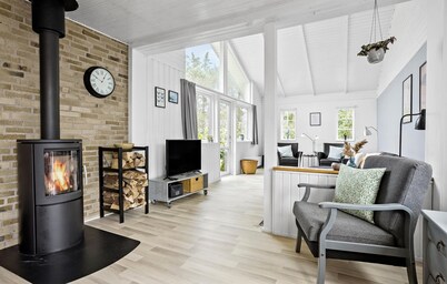 4 bedroom lovely home in Vestervig