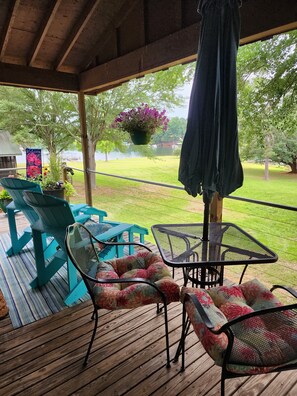 Terrace/patio - Hartwell Lake Vacation Retreat (Townville)