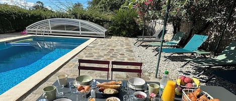 Piscine extérieure