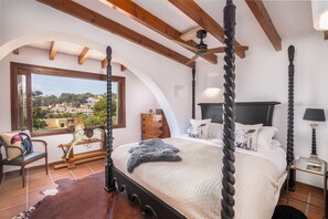 3 camere, ferro/asse da stiro, Wi-Fi gratuito, lenzuola