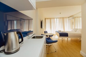 Luxury Apartment, Balcony, Sea View | 1 bedroom, Egyptian cotton sheets, premium bedding, down duvets - Orbi City Black Sea View Aparthotel (Batumi)