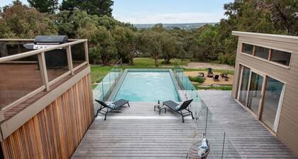 Long View - Heated Pool in Red Hill