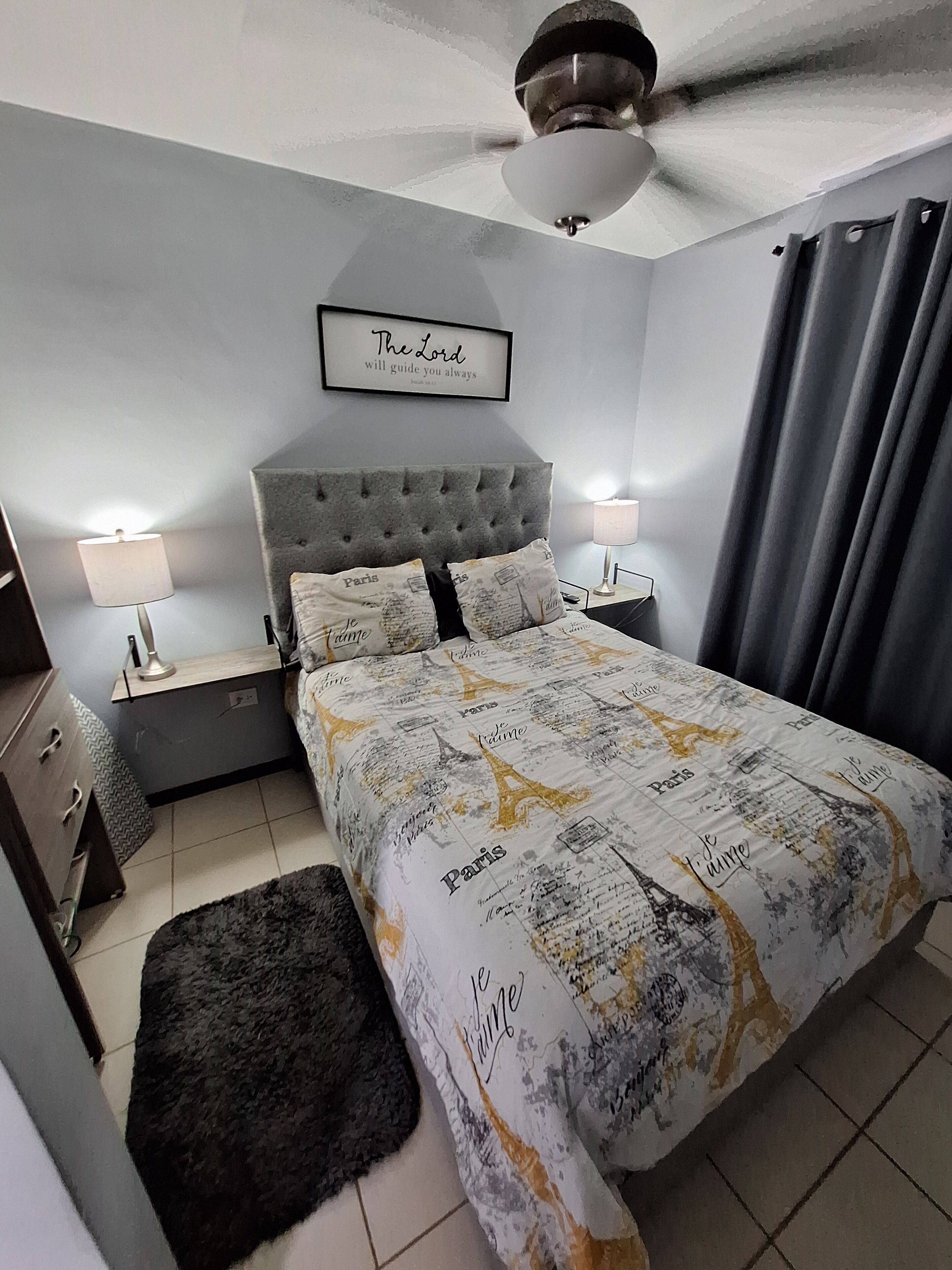 2 soveværelser, strygejern/strygebræt, gratis Wi-Fi, sengetøj