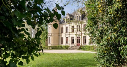 15 Bedroom Castle in Dangeul