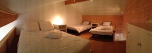 1 bedroom, iron/ironing board, free WiFi - Apartment "La Tomate Surfeuse" with Private Terrace, Balcony and Wi-Fi (Hourtin)