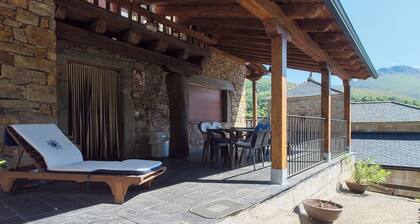 Maison de campagne "Las Nieves" avec vue sur les montagnes, terrasse privée et Wi-Fi