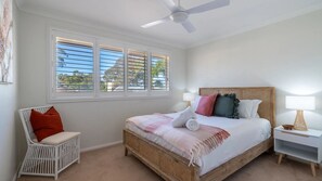 3 Schlafzimmer, Bügeleisen/Bügelbrett, Reisekinderbett, Internetzugang
