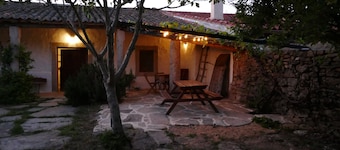 Country House 'La Casa De Salce' with Private Garden and Wi-Fi