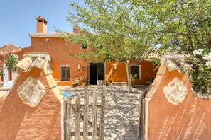 Exterior - Country House 'Tia Juana' with Mountain Views, Private Pool and Wi-Fi (Monovar)