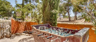 Country House 'Señores Y Tía Juana' with Mountain View, Private Pool and Wi-Fi