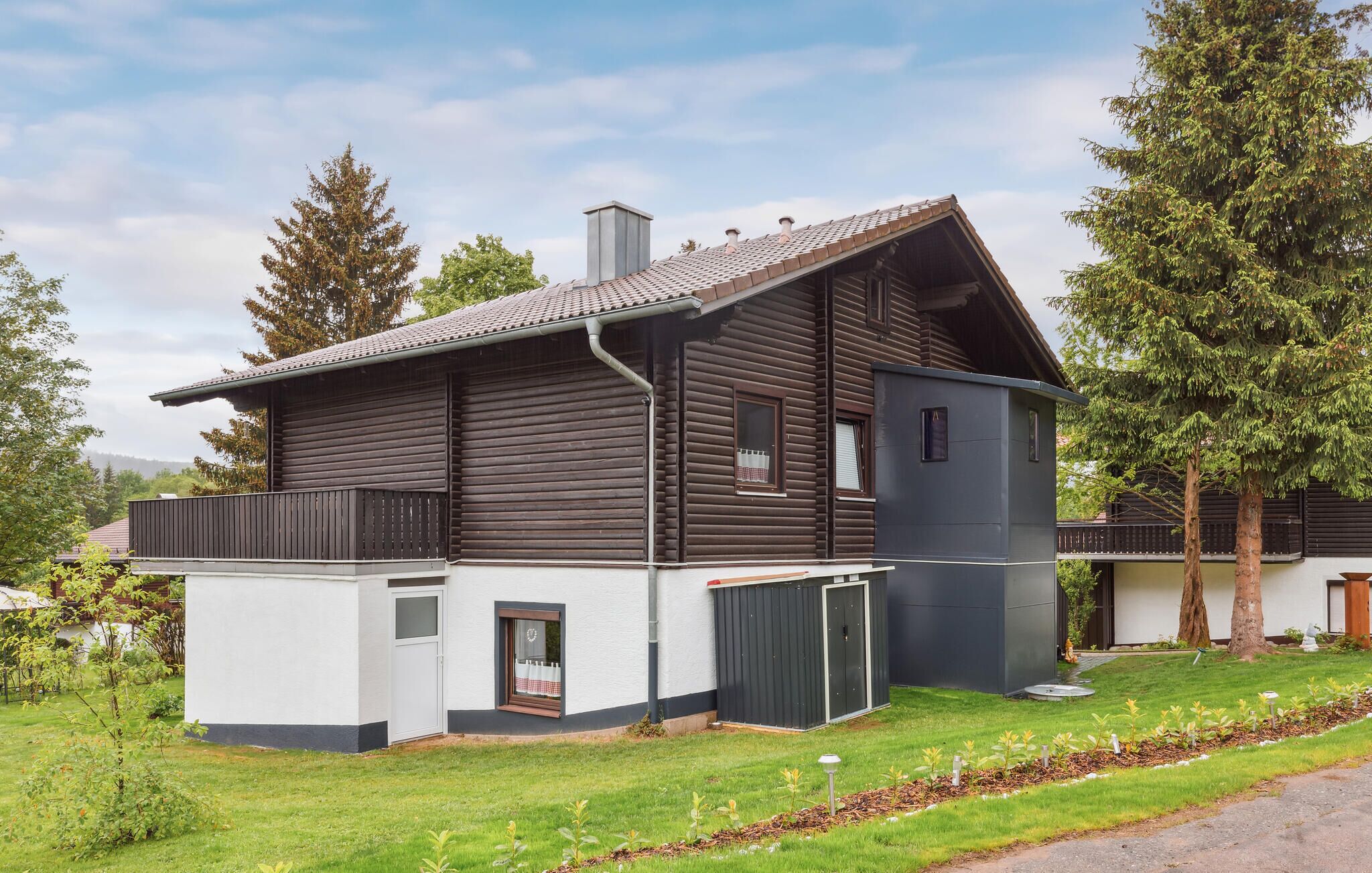 المنشأة من الخارج