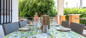 Vacation Home '50 M to the Beach' with Private Terrace, Wi-Fi and Air Conditioning