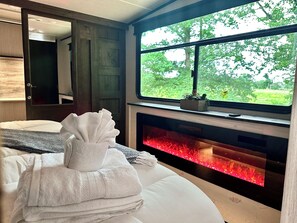 2 dormitorios y ropa de cama