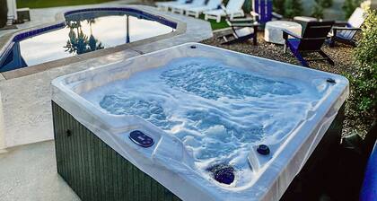 NEW Stylish Retreat near Old Town, Pool, FREE Hot Tub, Pet-Friendly!