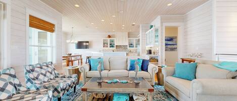 TV, caminetto, tavolo da calcetto