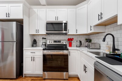 1bd 1ba Private Apartment Newly Constructed