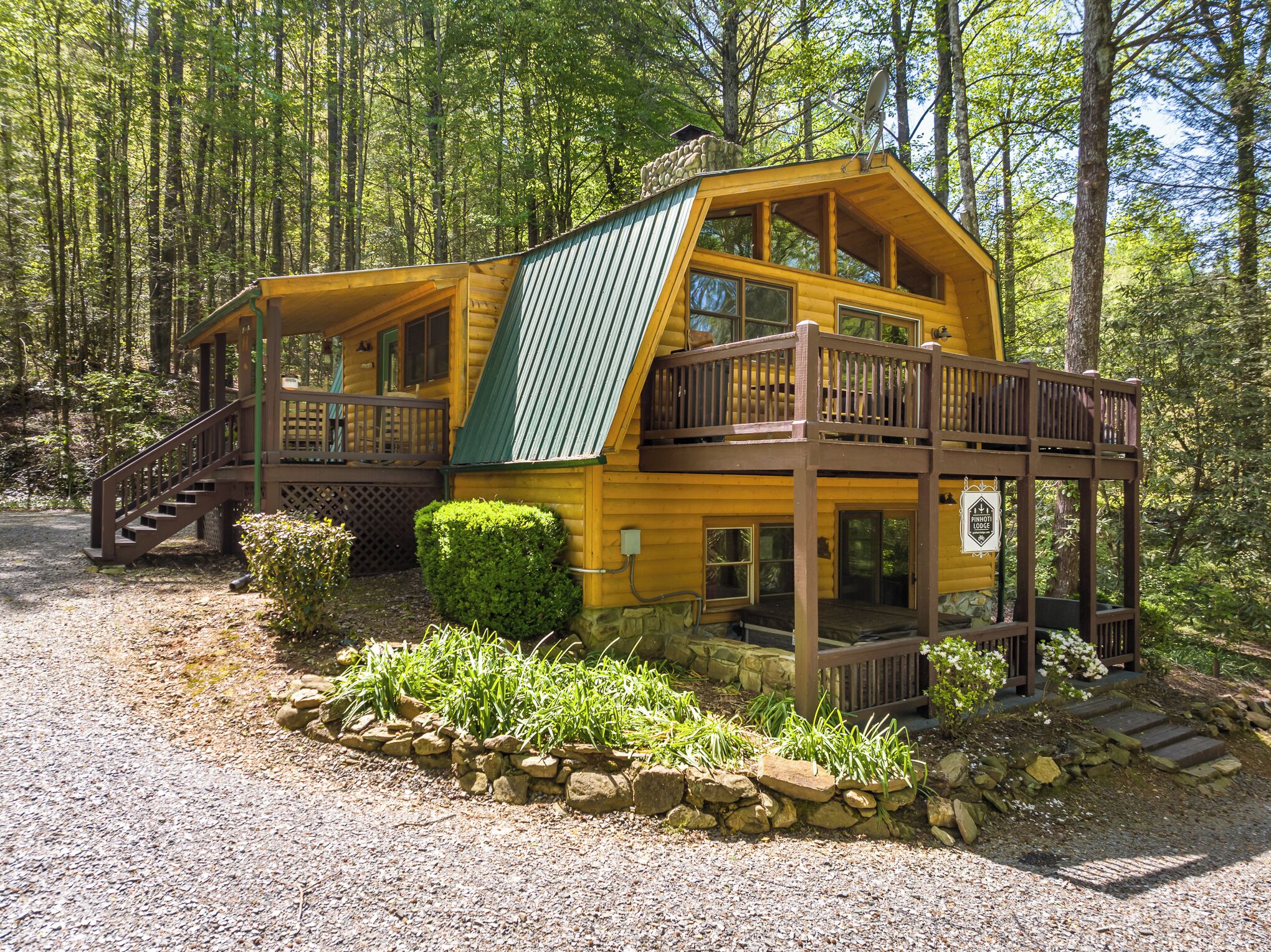 المنشأة من الخارج