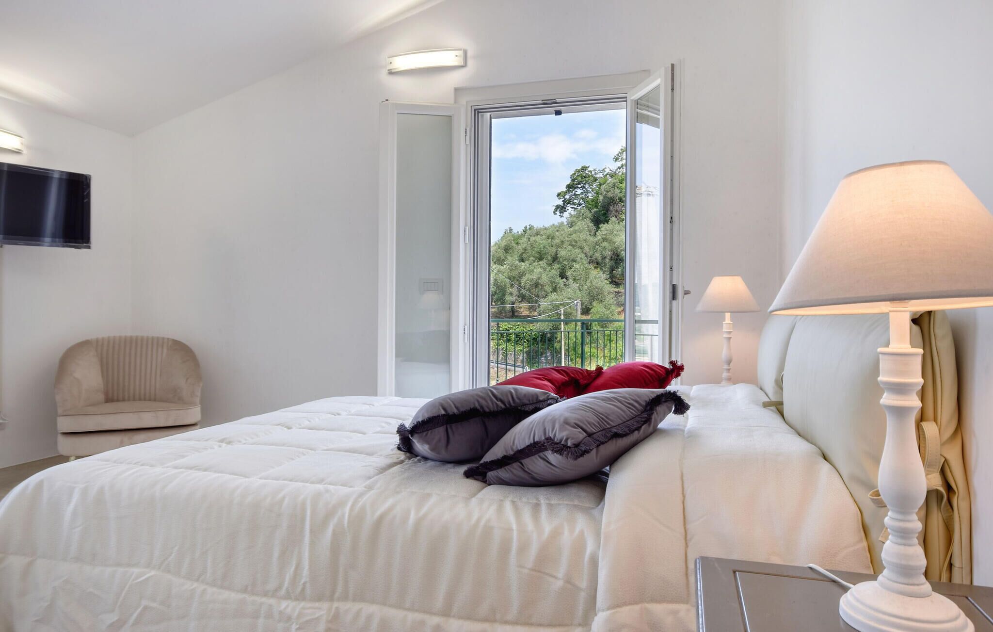 2 chambres, fer et planche à repasser, accès Internet, draps fournis