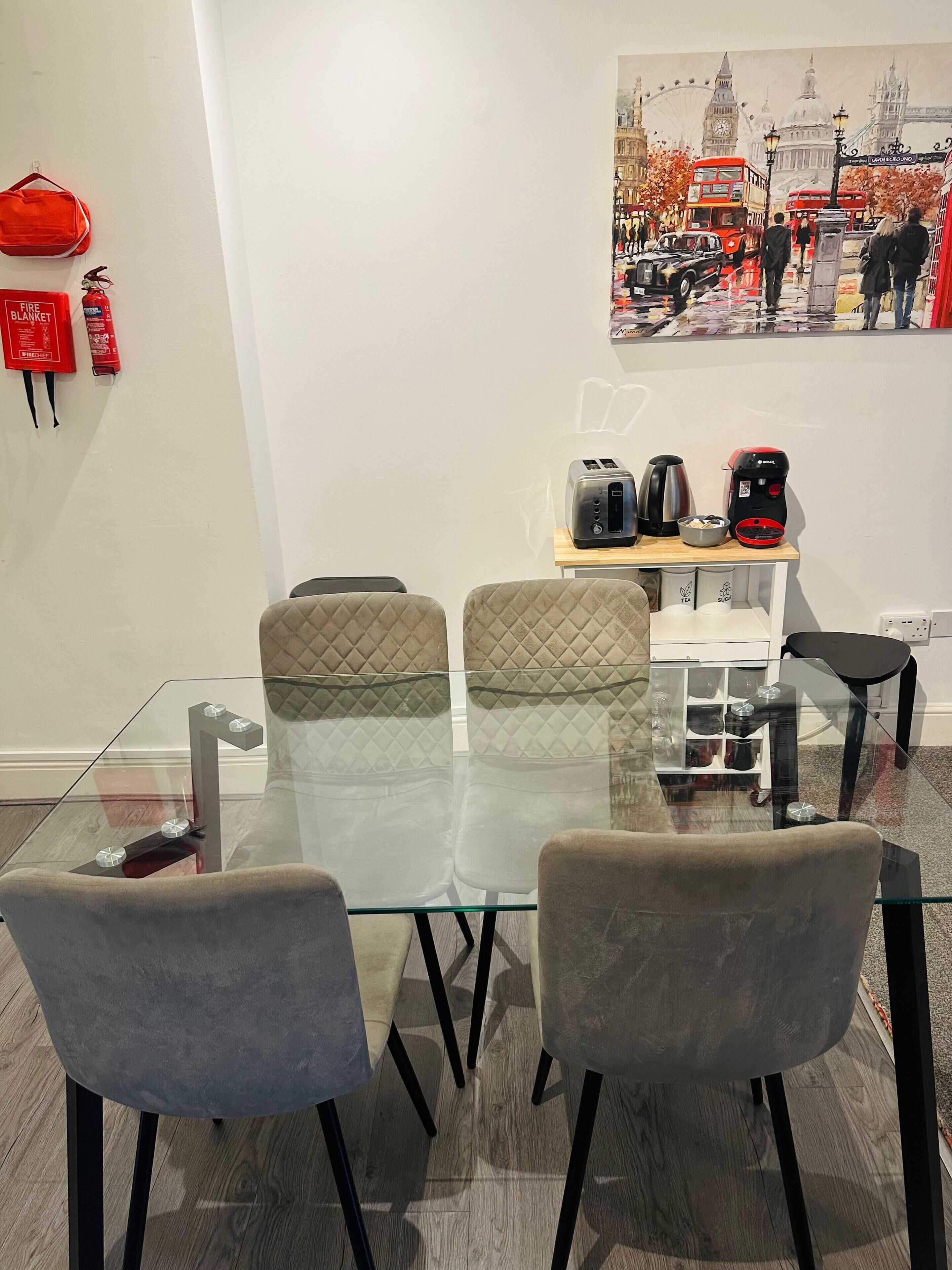 房內用餐區