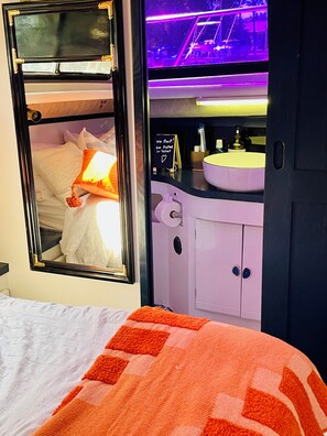 2 habitaciones, ropa de cama y acceso para silla de ruedas 