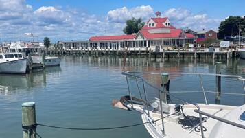 Marina/club náutico