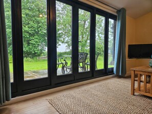 Interior - Lilys Cottage - Sleeps 2 - Pet friendly (Stowmarket)