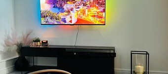 Home Away from Home- City Centre Gem