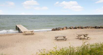 Gorgeous home in Otterup with WiFi