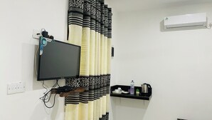 スタンダード コテージ | 1 室のベッドルーム、アイロン / アイロン台、WiFi (無料)、ベッドシーツ