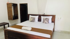 Standard-Ferienhaus | 1 Schlafzimmer, Bügeleisen/Bügelbrett, kostenloses WLAN, Bettwäsche