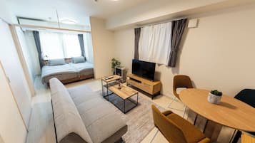 Perushuoneisto | Oleskelualue | Taulutelevisio