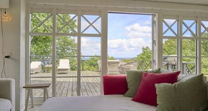 "Merrit" - 250m from the sea by Interhome
