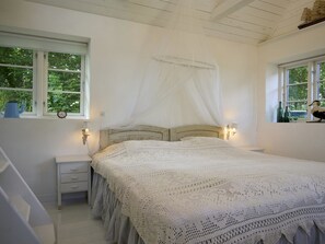 4 bedrooms, internet