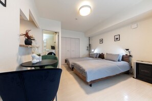 Departamento básico | 1 habitación, tabla de planchar con plancha y wifi gratis 